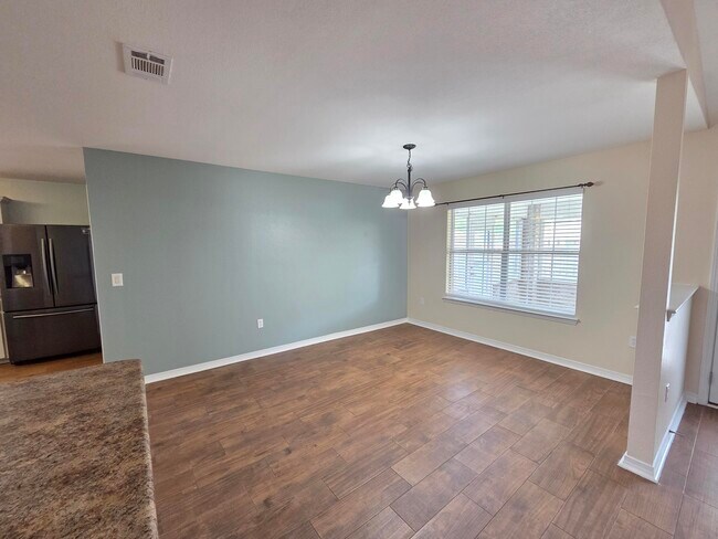 Building Photo - 9342 Pouder Ln