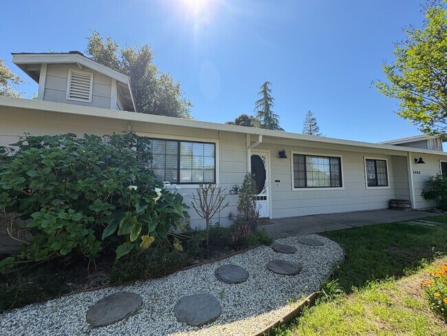 Building Photo - Your Private Escape – Charming Ranch-Style Home with Room to Breathe!