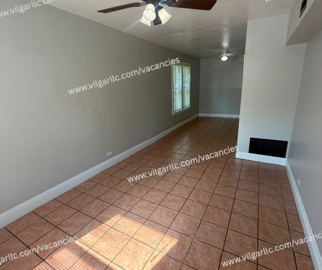 Building Photo - 5634 Claude Ave