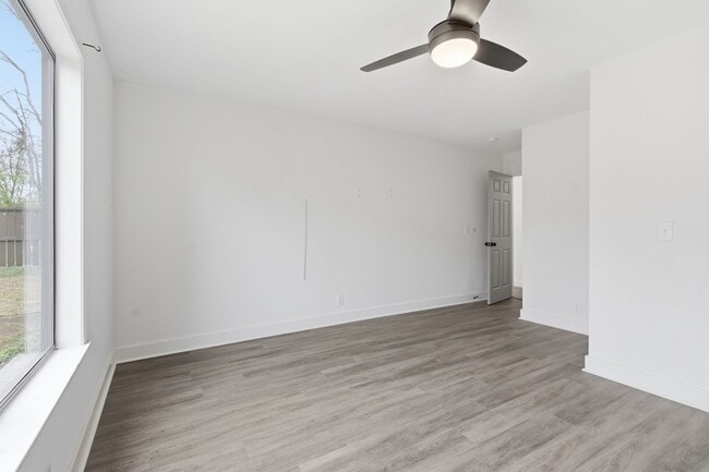 Building Photo - 4858 Quail Run