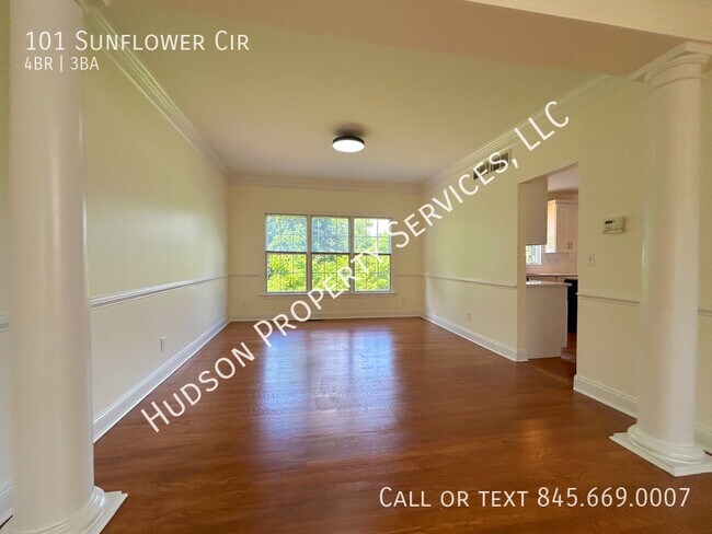 Building Photo - 101 Sunflower Cir