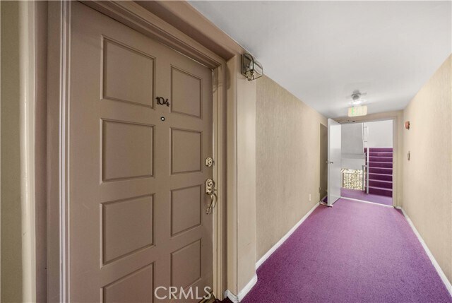 Building Photo - 335 S Sierra Madre Blvd