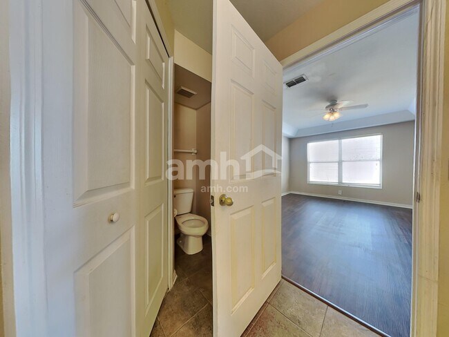 Building Photo - 1603 Citrus Orchard Way