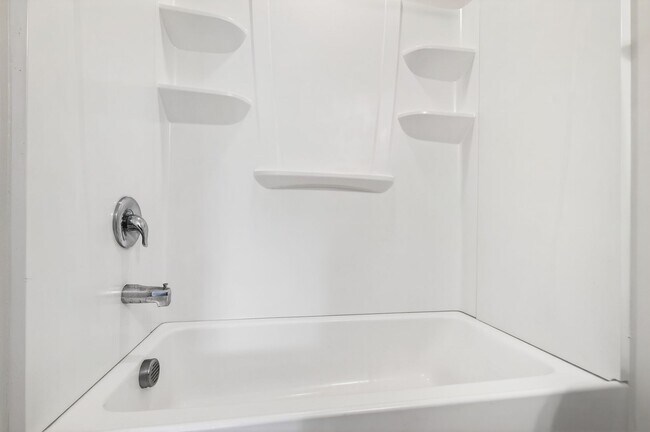 Building Photo - Beautiful 4BR End-Unit Townhome in Prime Apex Location!