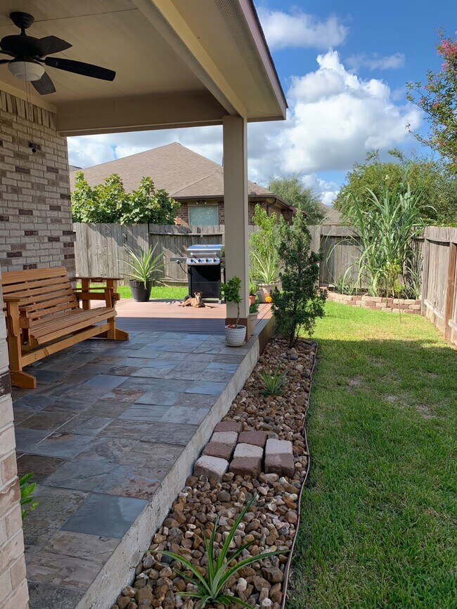 Building Photo - 2898 Torano Cir