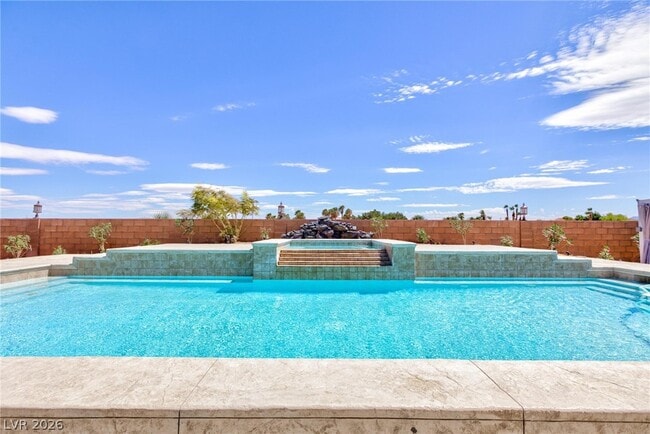 Building Photo - 6525 Ponderosa Way