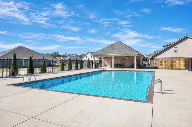 Building Photo - 292 Abercorn Dr