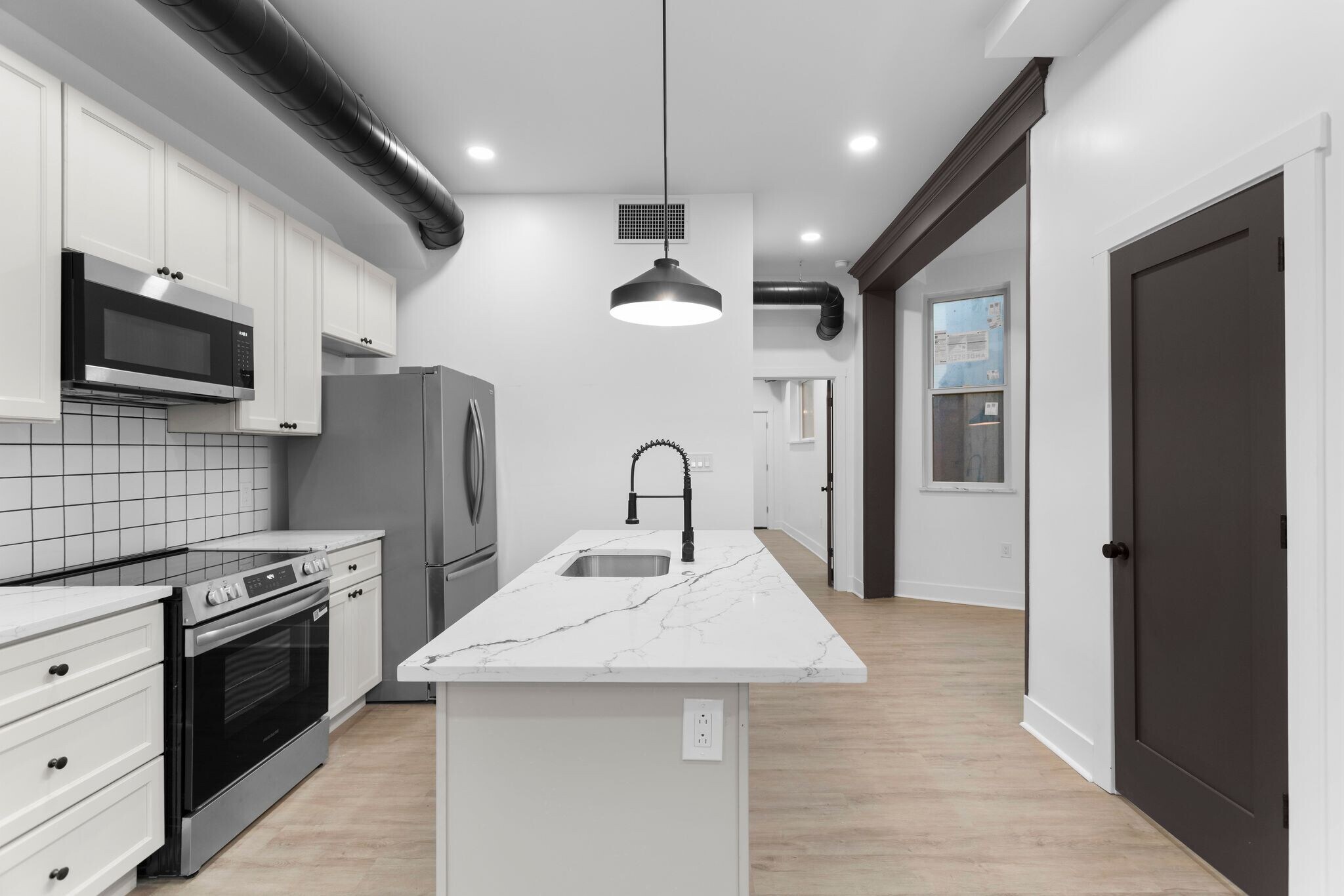 Kitchen - 2035 Forbes Ave