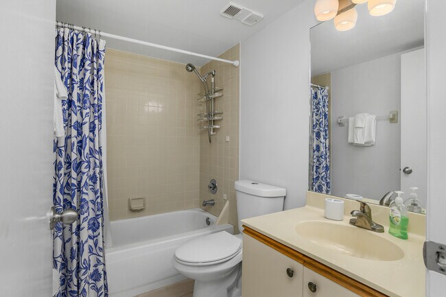Building Photo - 1330 Yesica Ann Cir
