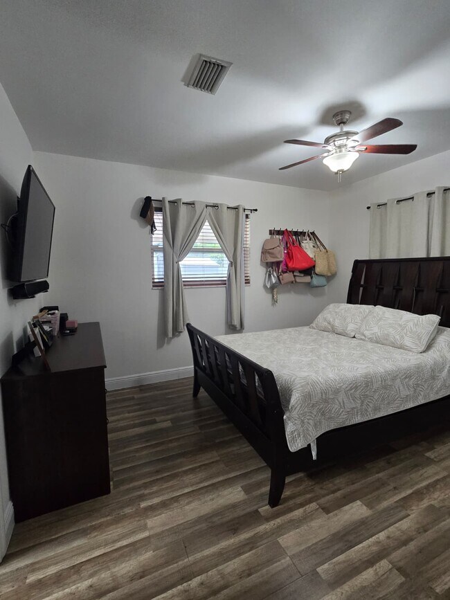 Building Photo - 11954 SW 181st Terrace