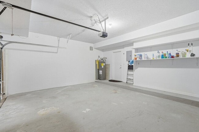 Building Photo - 3422 NW 110th Way