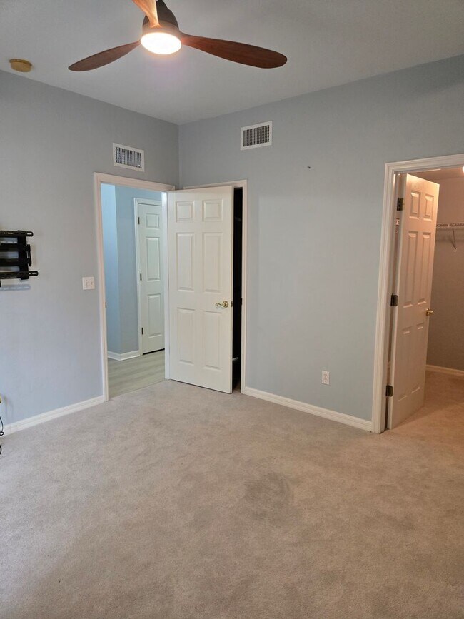 Building Photo - Beautiful & Spacious 3-Bedroom Home in Gated Community – 2-Car Garage!