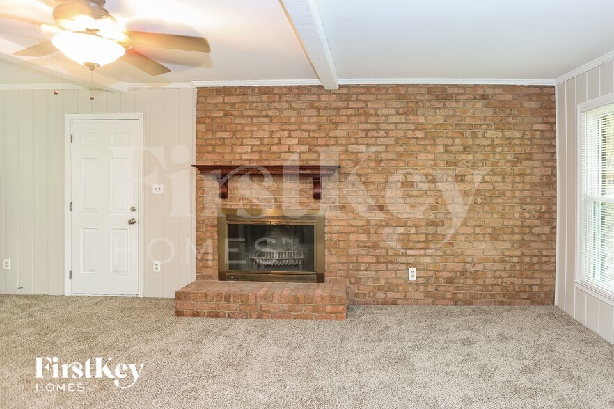 Building Photo - 6404 Pencade Ln