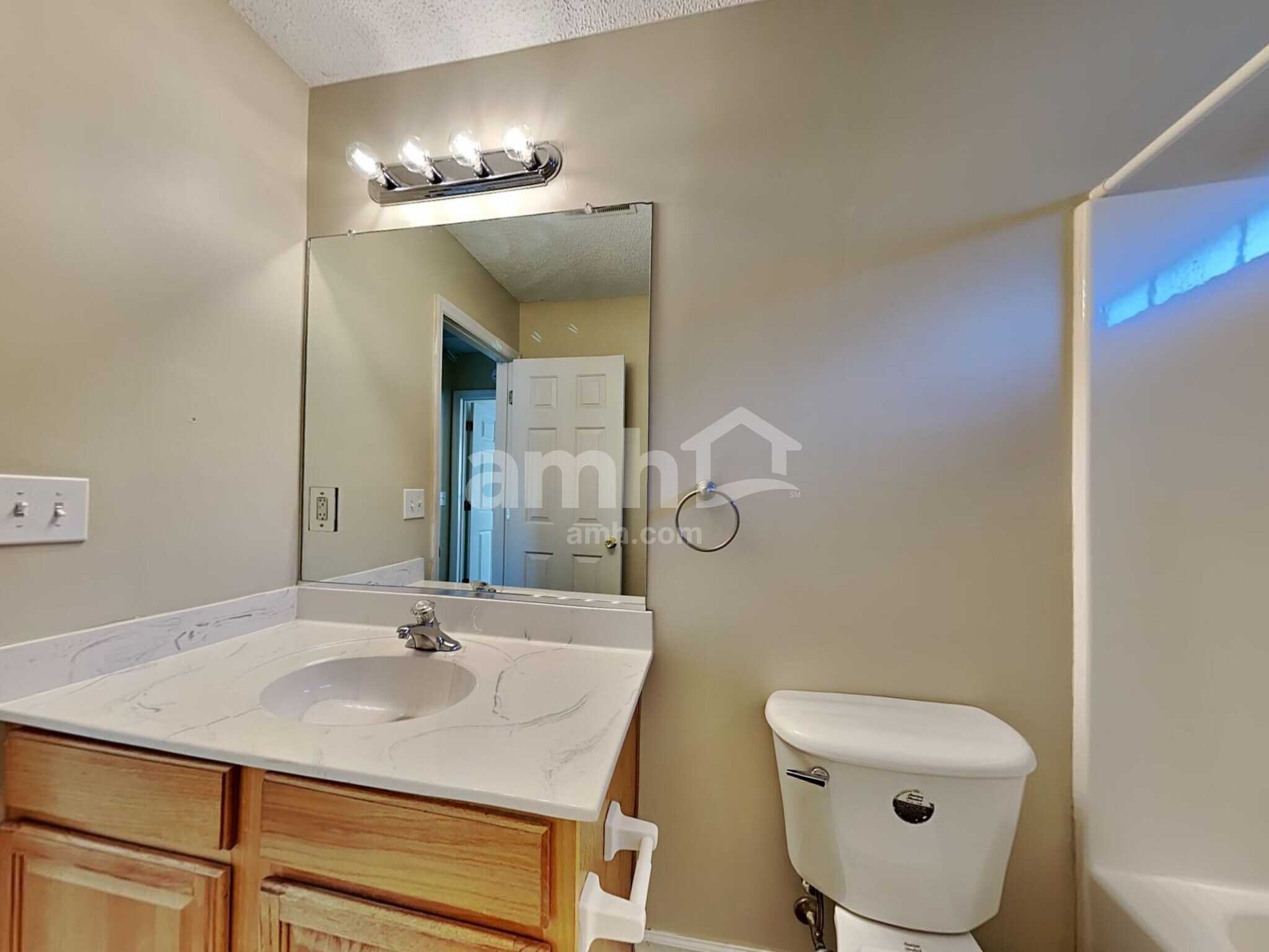 Building Photo - 194 Moon Dance Ln