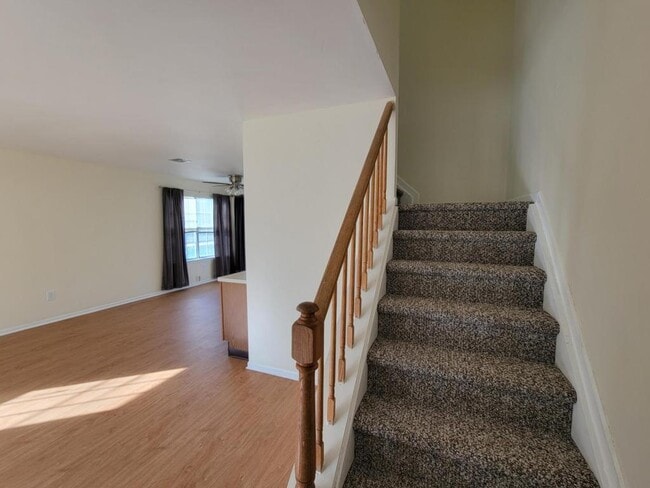 Building Photo - 1 Jodhpur Ct