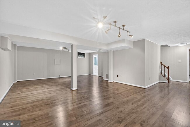 Building Photo - 1302 Clayborne House Ct