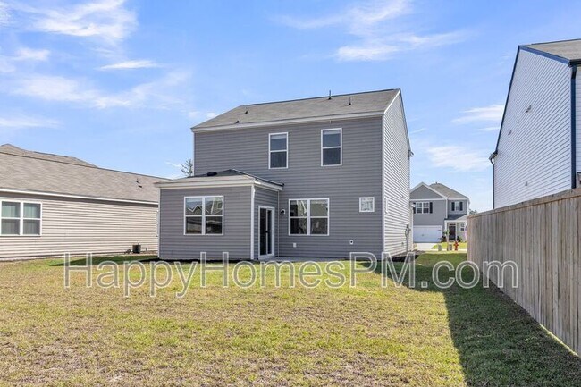 Building Photo - 303 Black Birch Dr