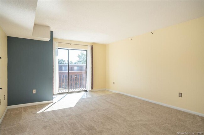 Building Photo - 1401 Harbor View Dr