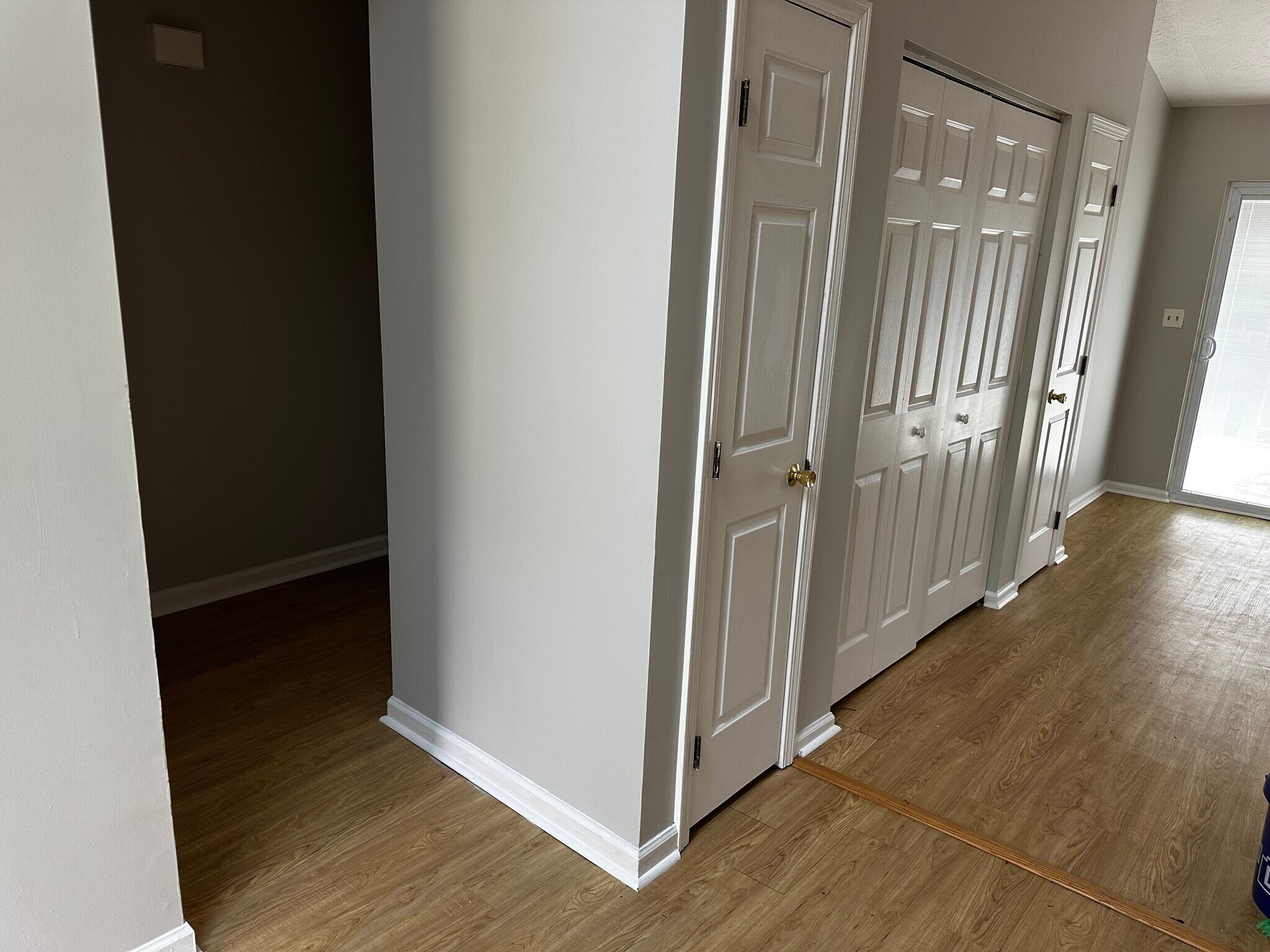 Building Photo - 3755 Chamberlain Ct