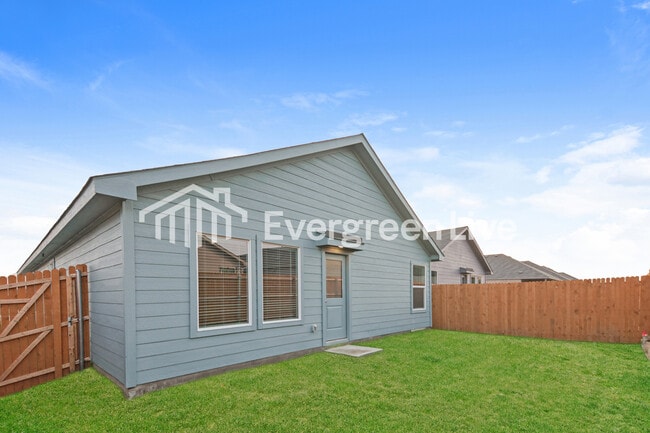 Building Photo - 1009 Calley Pear Trl