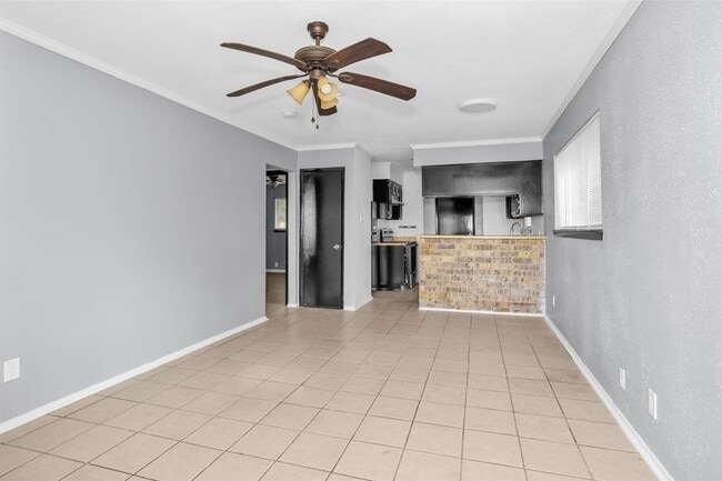 Building Photo - 1035 Lovett St