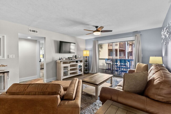 Building Photo - “Beachside Living – 2BR/2BA Condo with Oce...
