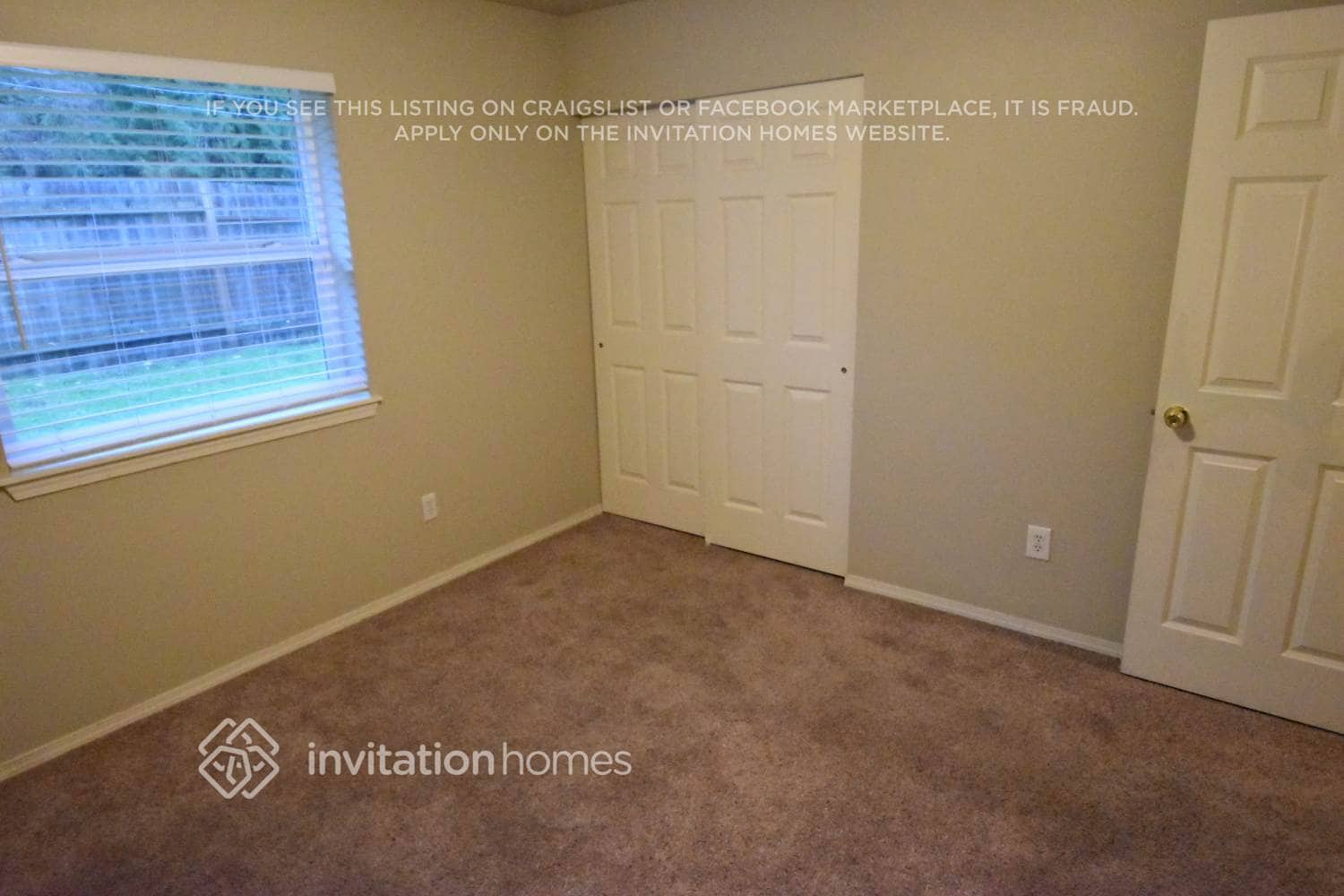 Building Photo - 13421 Des Moines Memorial Dr S