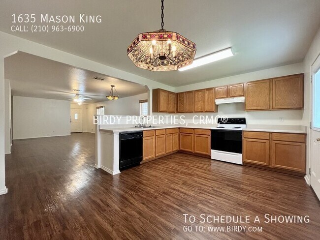 Building Photo - 1635 Mason King