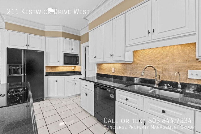 Building Photo - 211 Kestwick Dr W