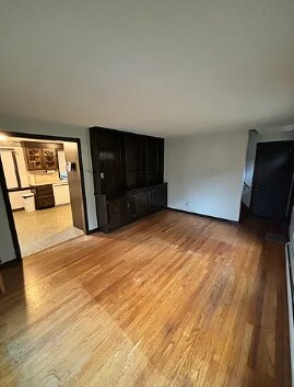 Building Photo - 683 Station Rd