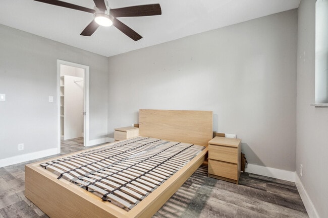 Building Photo - 1000 River Reach Dr