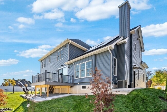 Building Photo - 75 Nance Rd