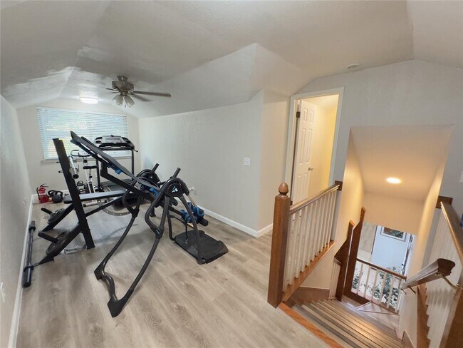 Building Photo - 408 Little Chisholm Cir