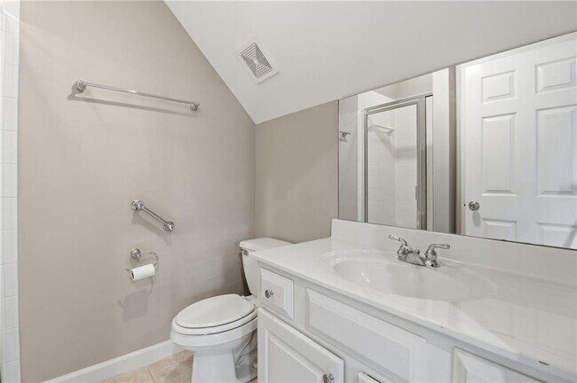 Building Photo - 4738 Ivy Ridge Dr SE