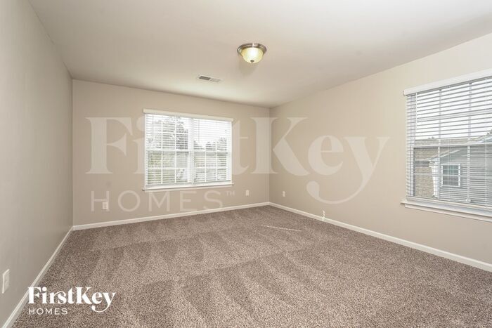 Building Photo - 1751 Rdg Blf Cir