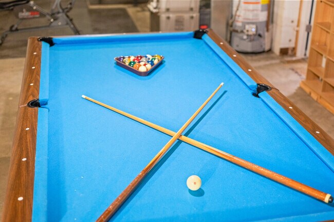 Building Photo - 2913 13th St