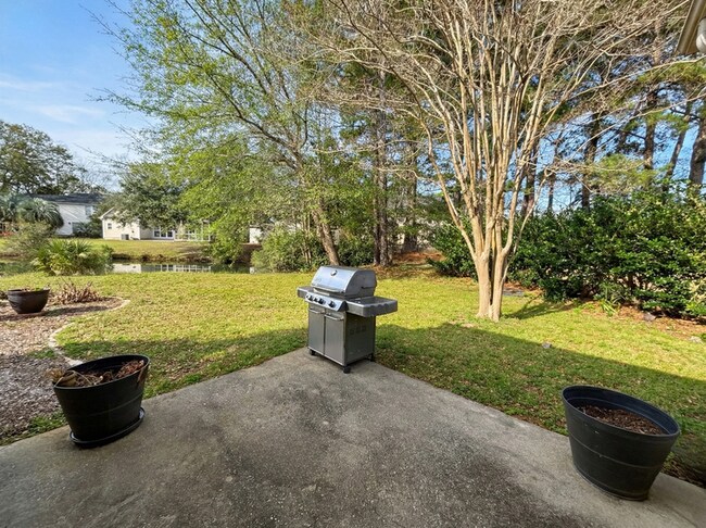 Building Photo - 455 S Piazza Ct