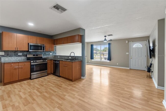 Building Photo - 6432 26th St W