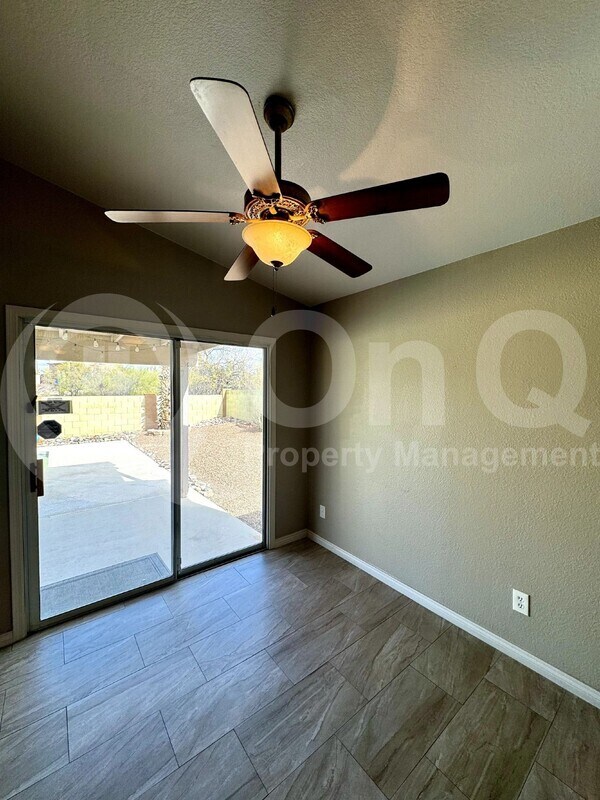Building Photo - 2084 W Cholla Estate Dr