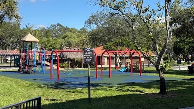 Building Photo - 101 SW 117th Ave