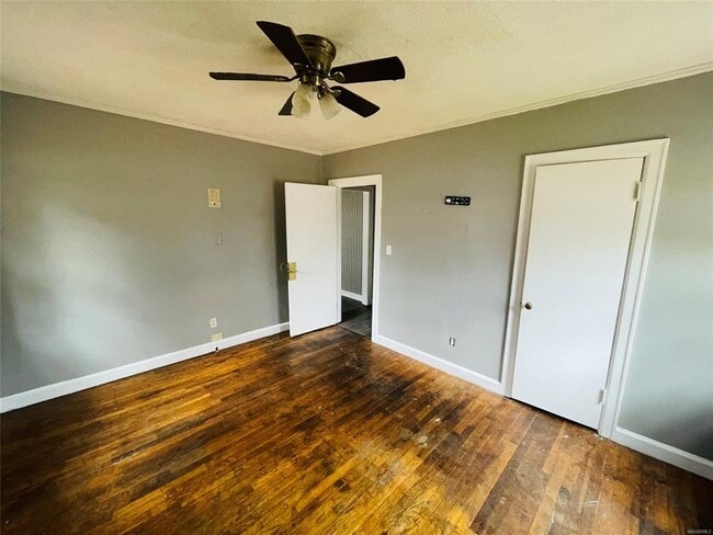 Building Photo - 2000 Cherry St