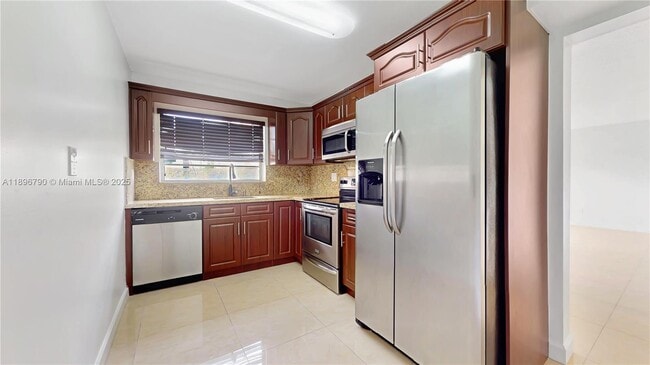 Building Photo - 7715 SW 86th St