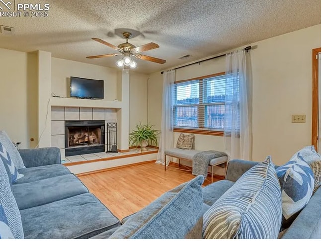 Building Photo - 6180 Kettle Ct