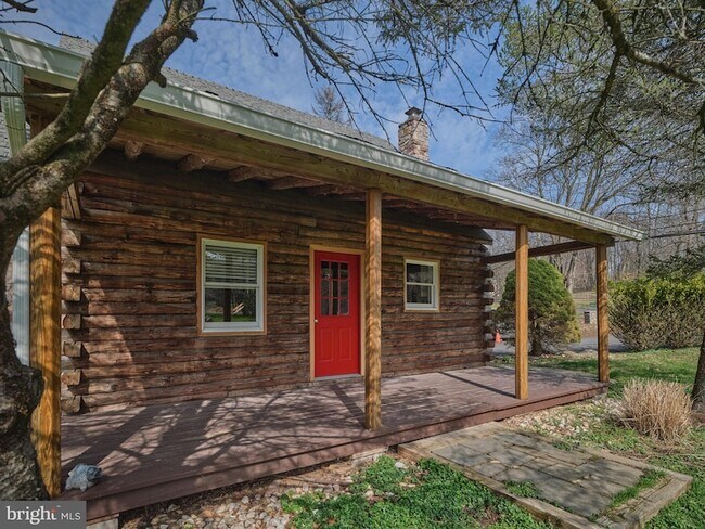 Building Photo - 4325 Lehnenberg Rd