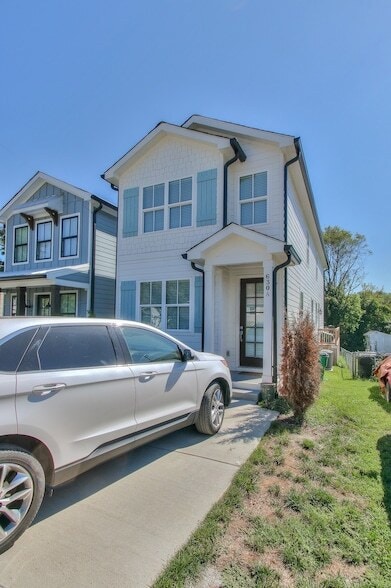 Building Photo - 630 Waco Dr