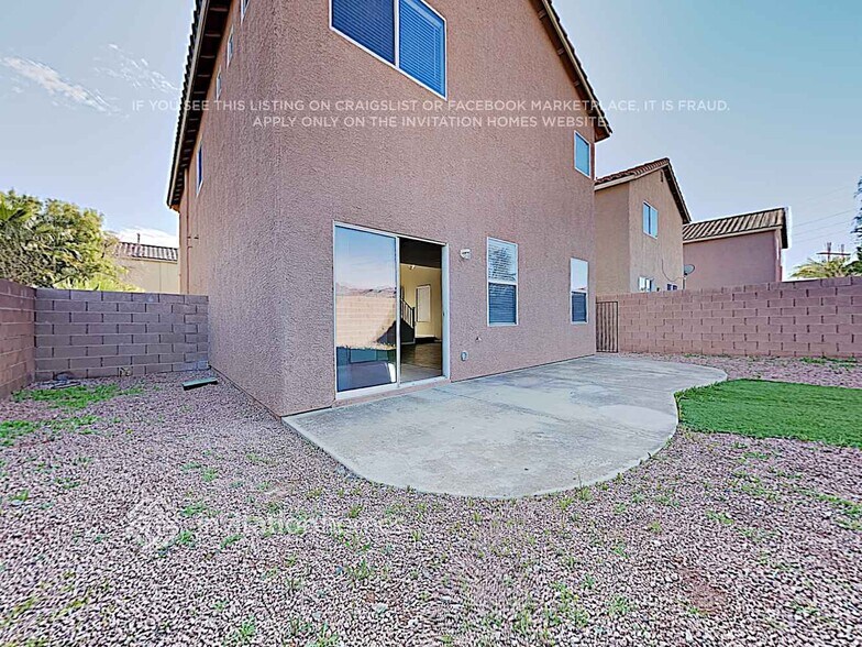 Building Photo - 690 Blooming Sage Ct