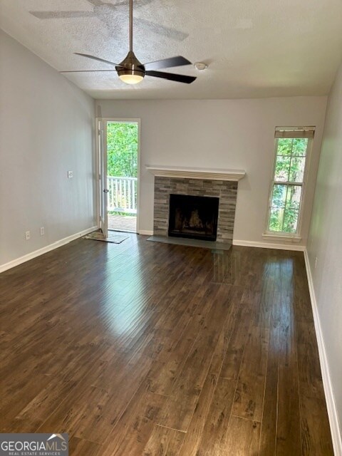 Building Photo - 386 Teal Ct