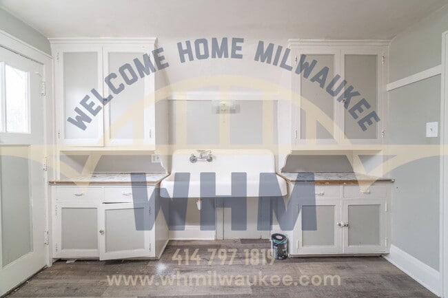 Building Photo - 5510 N 34th St