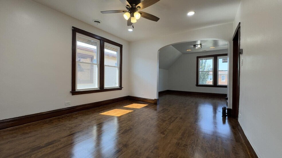 Building Photo - 5311 W Berenice Ave