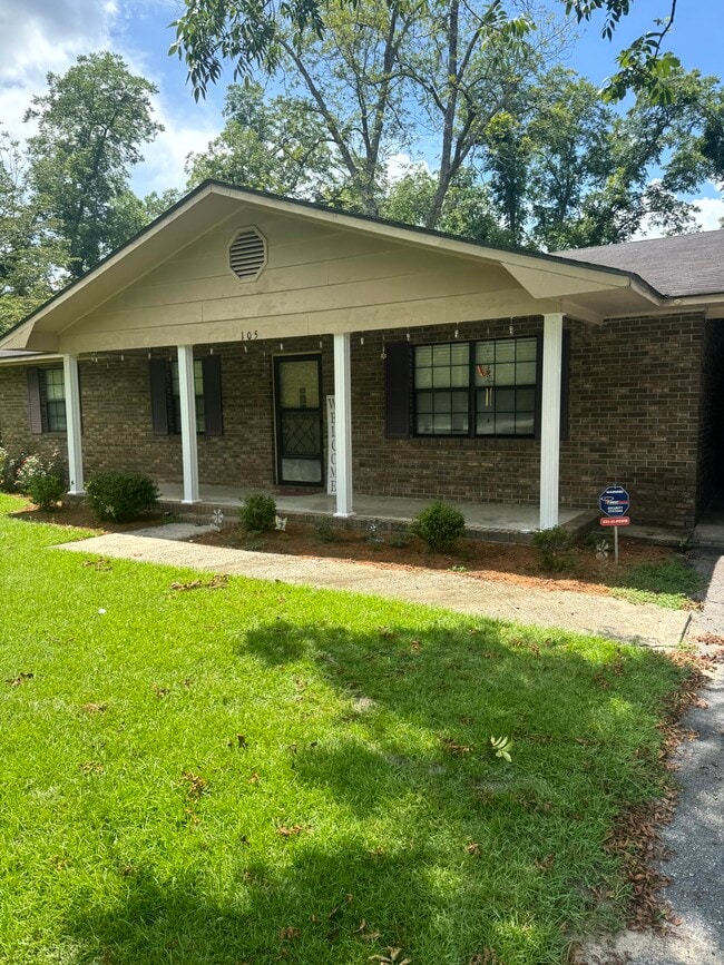 Building Photo - 105 Rabun Ave